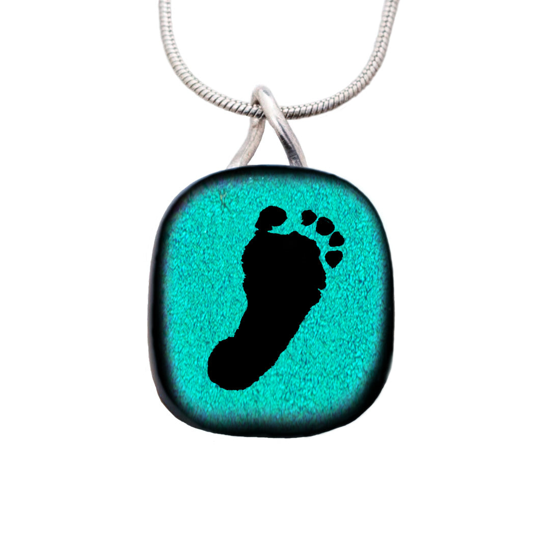 Custom Baby Footprint Necklace | New Mom Keepsake Jewelry Gift